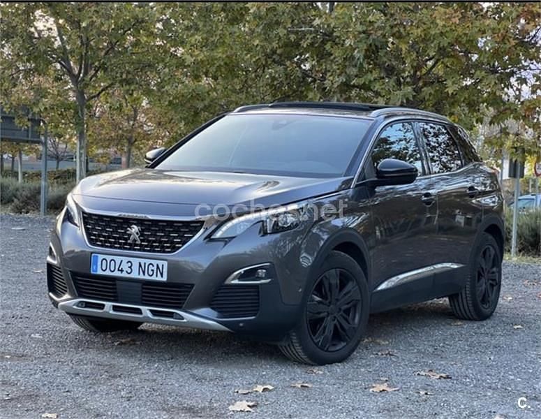 Usado Peugeot 3008 GT-line 120 CV (88 kW) 2017 Gris / plata SUV