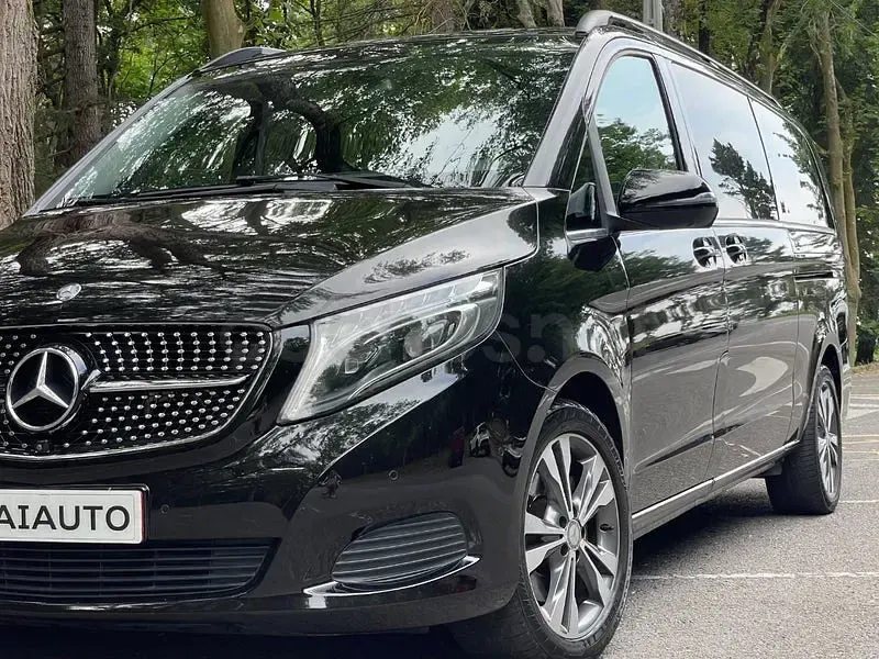 Usado Mercedes V250 Avantgarde 190 CV (139 kW) 2017 Negro Monovolumen