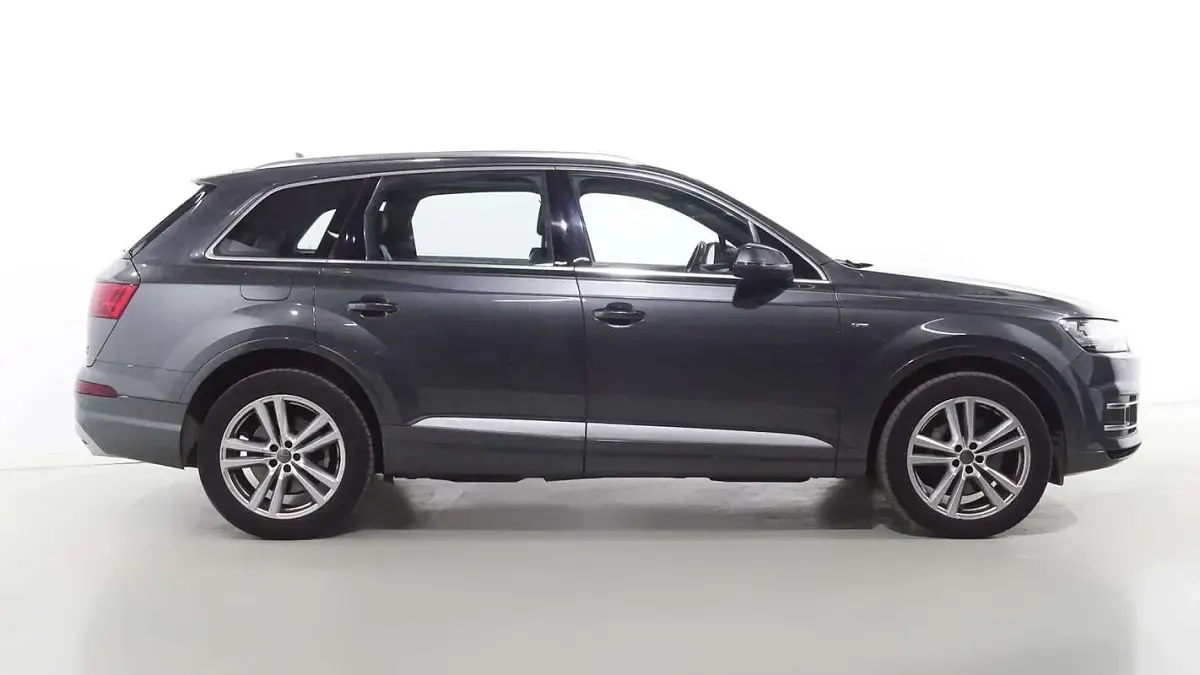 Usado Audi Q7 Sport 286 CV (210 kW) 2019 Gris SUV