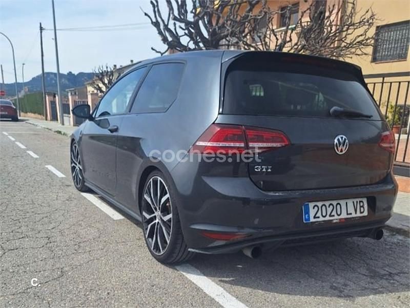 Gris / plata Usado 2013 VW Golf VII GTI Berlina | 14.000 € (Super precio) - Imagen 1/4
