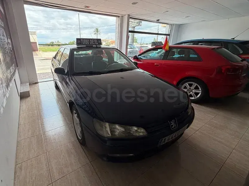 Usado Peugeot 406 90 CV (66 kW) 2000 Azul Berlina