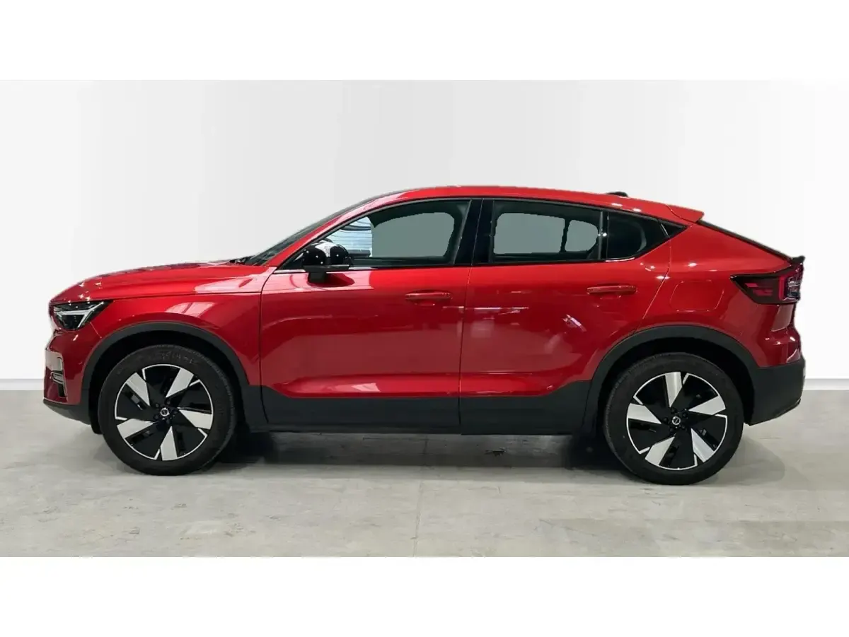 Usado Volvo EC40 Plus 175 kW (238 CV) 2024 Rojo SUV