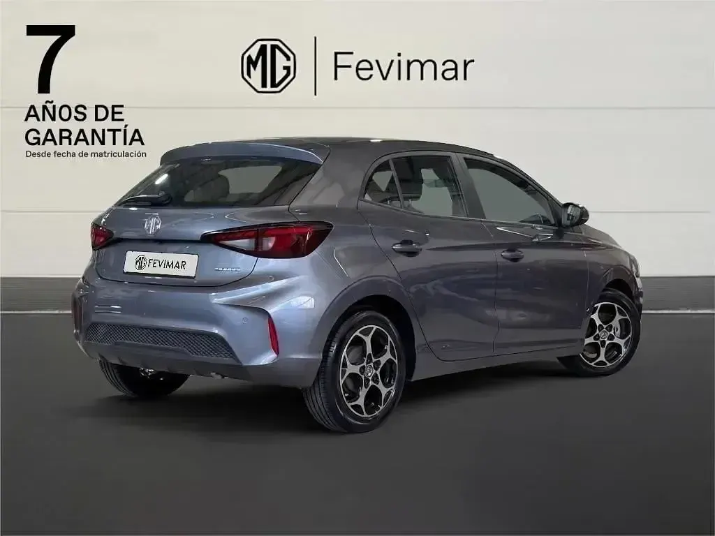 Usado MG MG3 Comfort 116 CV (85 kW) 2025 Gris Utilitario