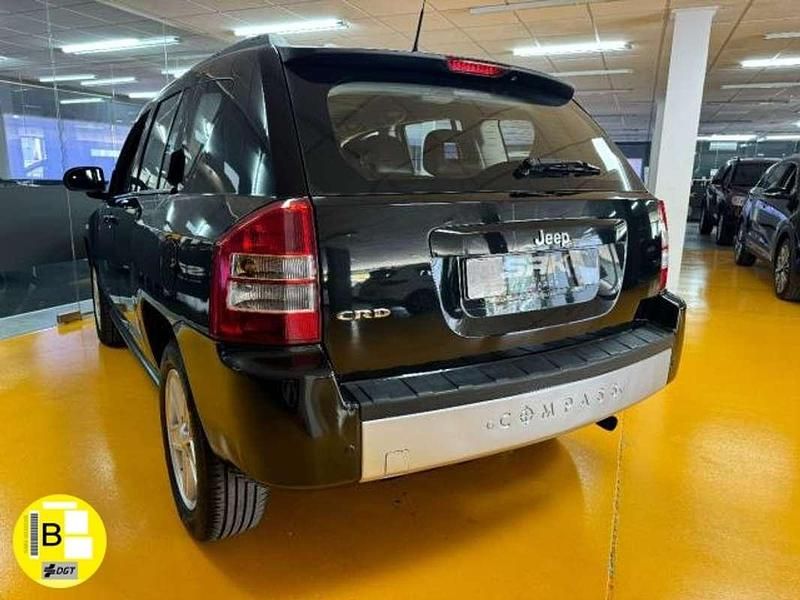 Begagnad Jeep Compass Limited 163 HK (119 kW) 2011 Svart SUV