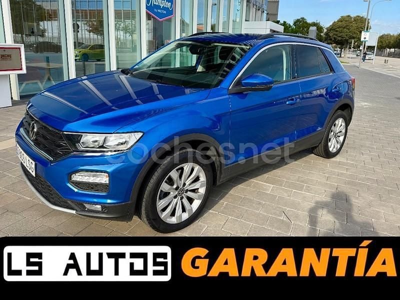 Azul Usado 2021 VW T-Roc Advance SUV | 17.990 € (Precio justo) - Imagen 1/4