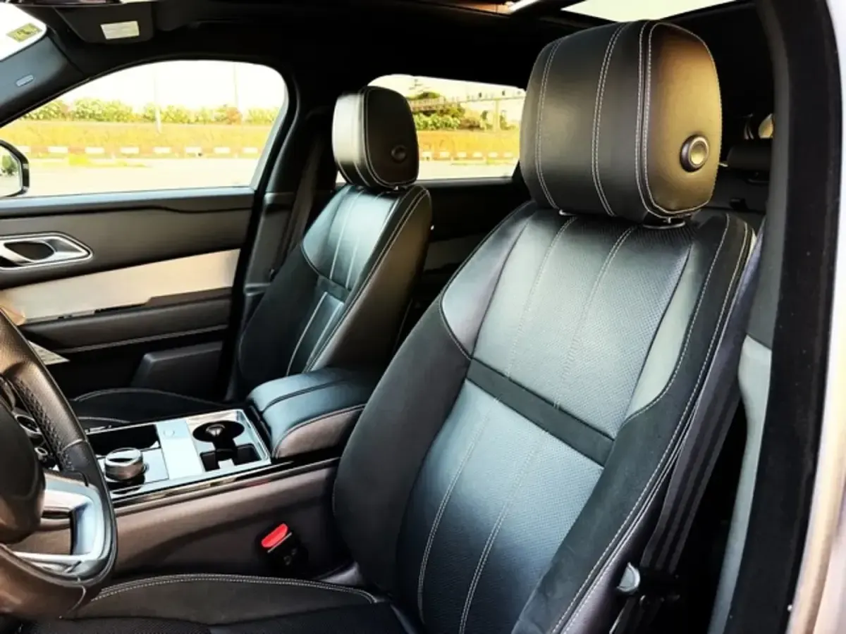 Usado Land Rover Range Rover Velar SE Dynamic 180 CV (132 kW) 2020 Beige SUV