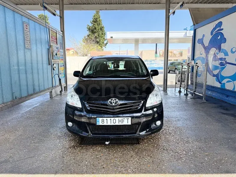 Usado Toyota Verso Active 132 CV (97 kW) 2011 Negro Monovolumen
