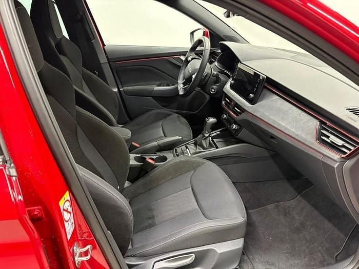 Usado Skoda Scala 115 CV (84 kW) 2025 Rojo Utilitario