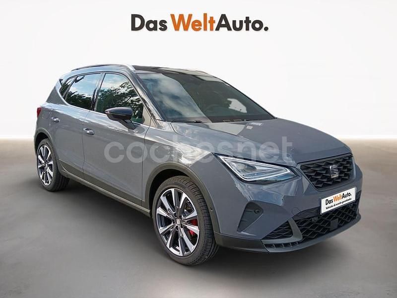 Gris Nuevo 2025 Seat Arona FR SUV | 26.850 € (Un poco caro) - Imagen 1/4