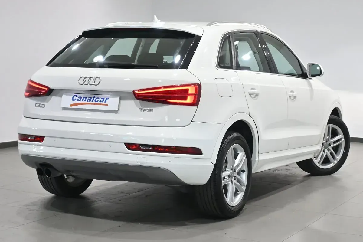 Usado Audi Q3 Attraction 150 CV (110 kW) 2016 Blanco SUV