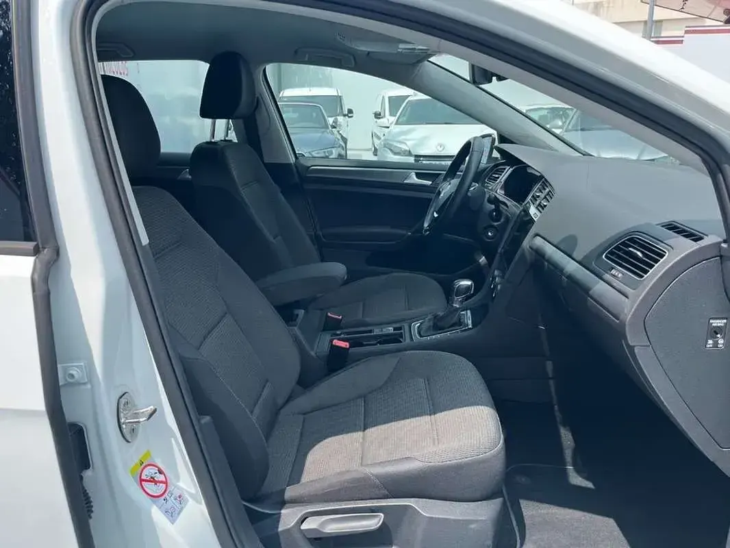 Usado VW e-Golf 100 kW (136 CV) 2019 Blanco Utilitario
