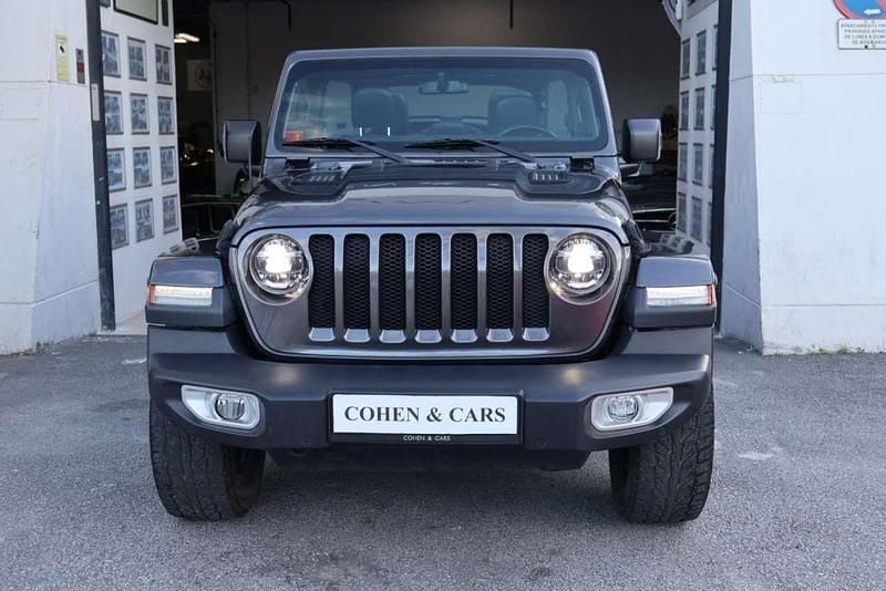 Usado Jeep Wrangler Unlimited Sahara 200 CV (147 kW) 2019 SUV