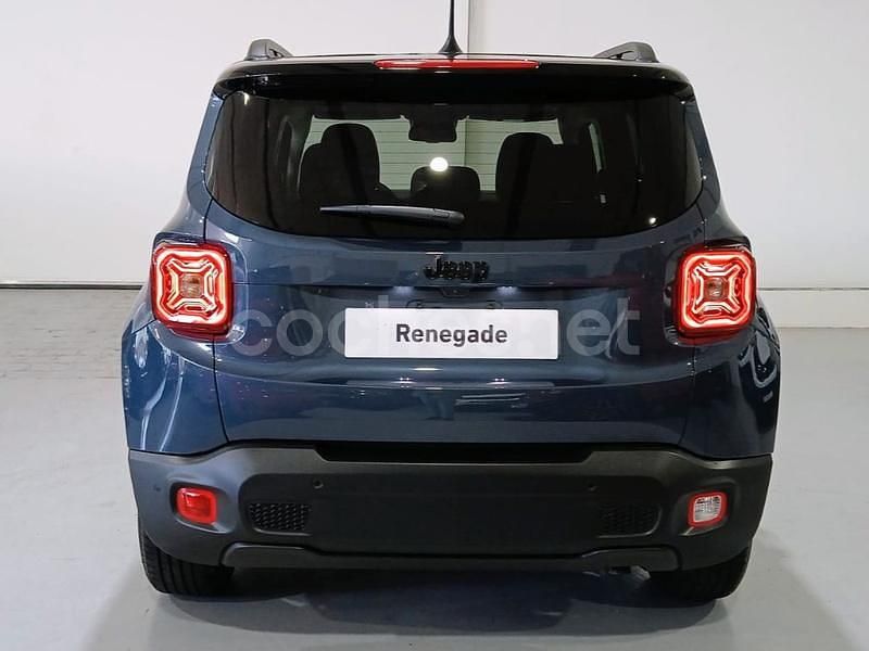 Nuevo Jeep Renegade North 240 CV (176 kW) 2025 Gris / plata SUV