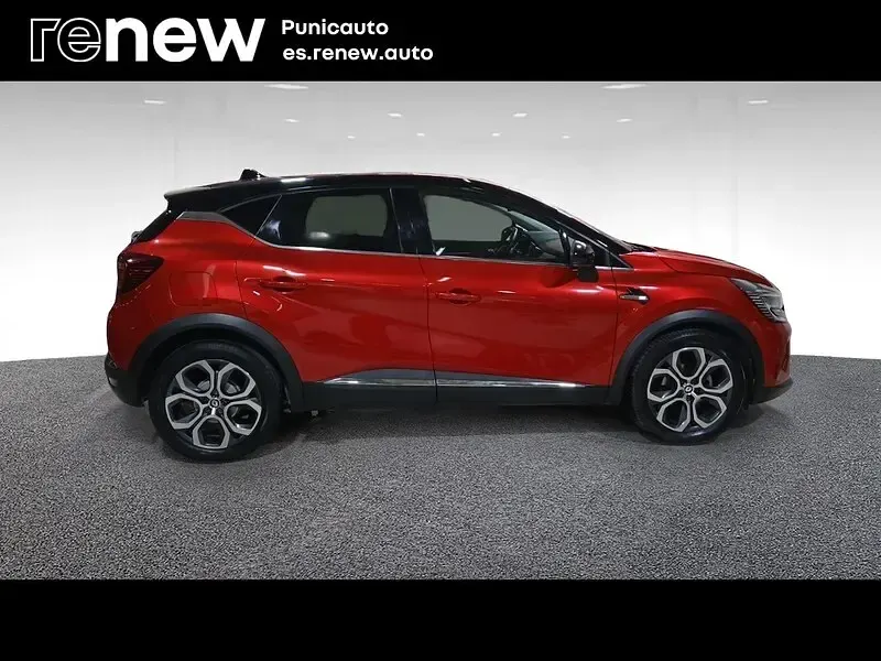 Usado Renault Captur 140 CV (102 kW) 2022 Rojo SUV