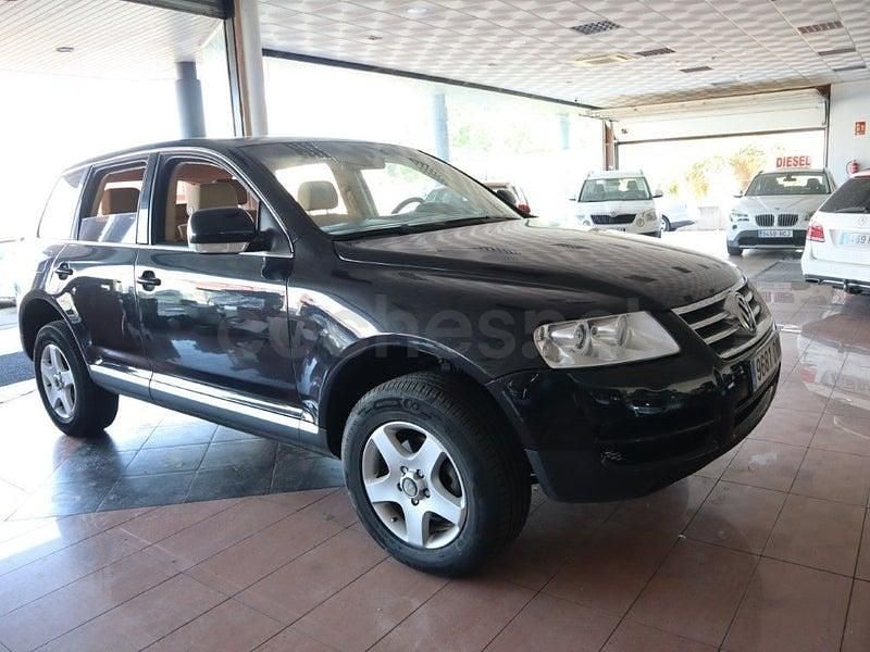 Usado VW Touareg R 174 CV (127 kW) 2007 Negro SUV