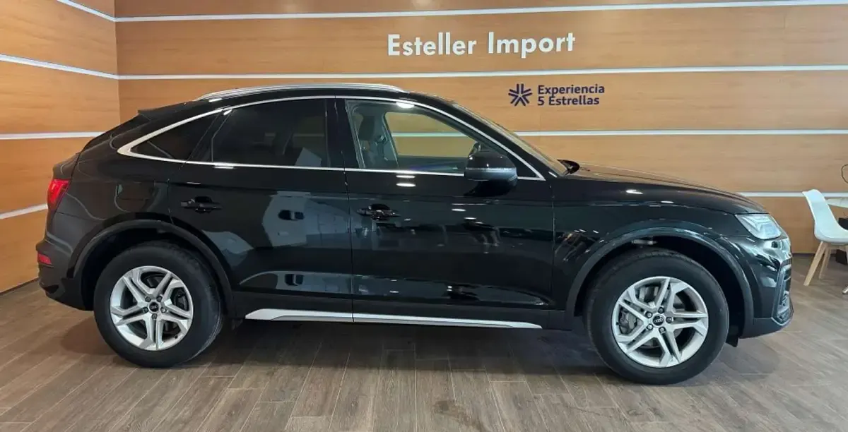 Usado Audi Q5 Advanced 204 CV (150 kW) 2022 Negro SUV