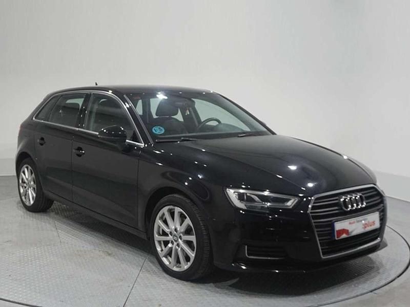 Usado Audi A3 Sportback Design 116 CV (85 kW) 2019 Negro Utilitario