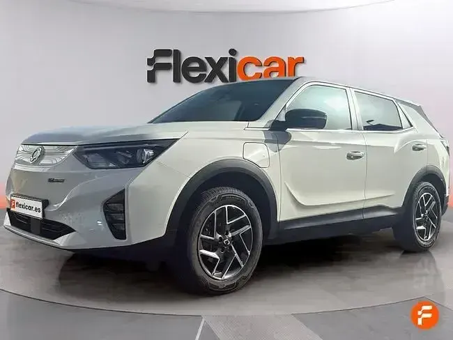 Usado SsangYong Korando 152 kW (207 CV) 2025 Blanco SUV