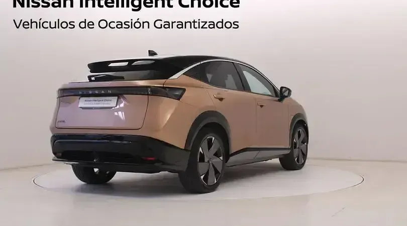 Usado Nissan Ariya Evolve 177 kW (242 CV) 2023 Akatsuki copper ninja black SUV