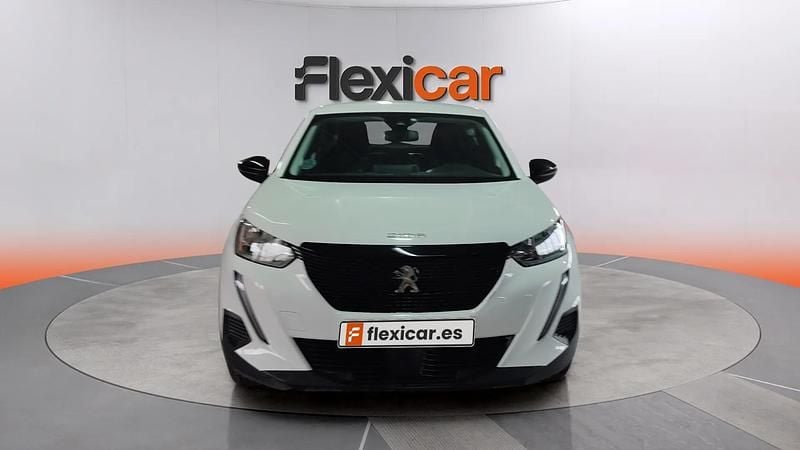 Usado Peugeot 2008 Active 110 CV (80 kW) 2022 Blanco SUV