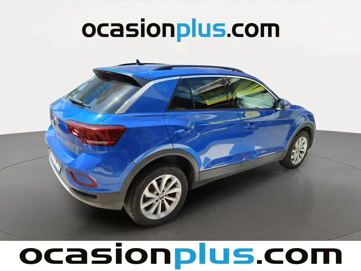 Usado VW T-Roc Life 150 CV (110 kW) 2024 Azul SUV