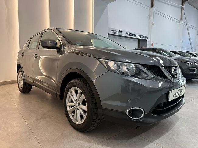 Usado Nissan Qashqai N-Connecta 110 CV (80 kW) 2017 Gris SUV