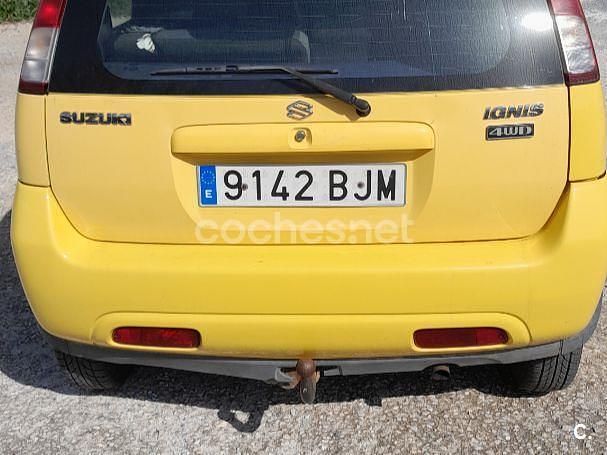 Usado Suzuki Ignis GL 83 CV (61 kW) 2001 Amarillo Utilitario