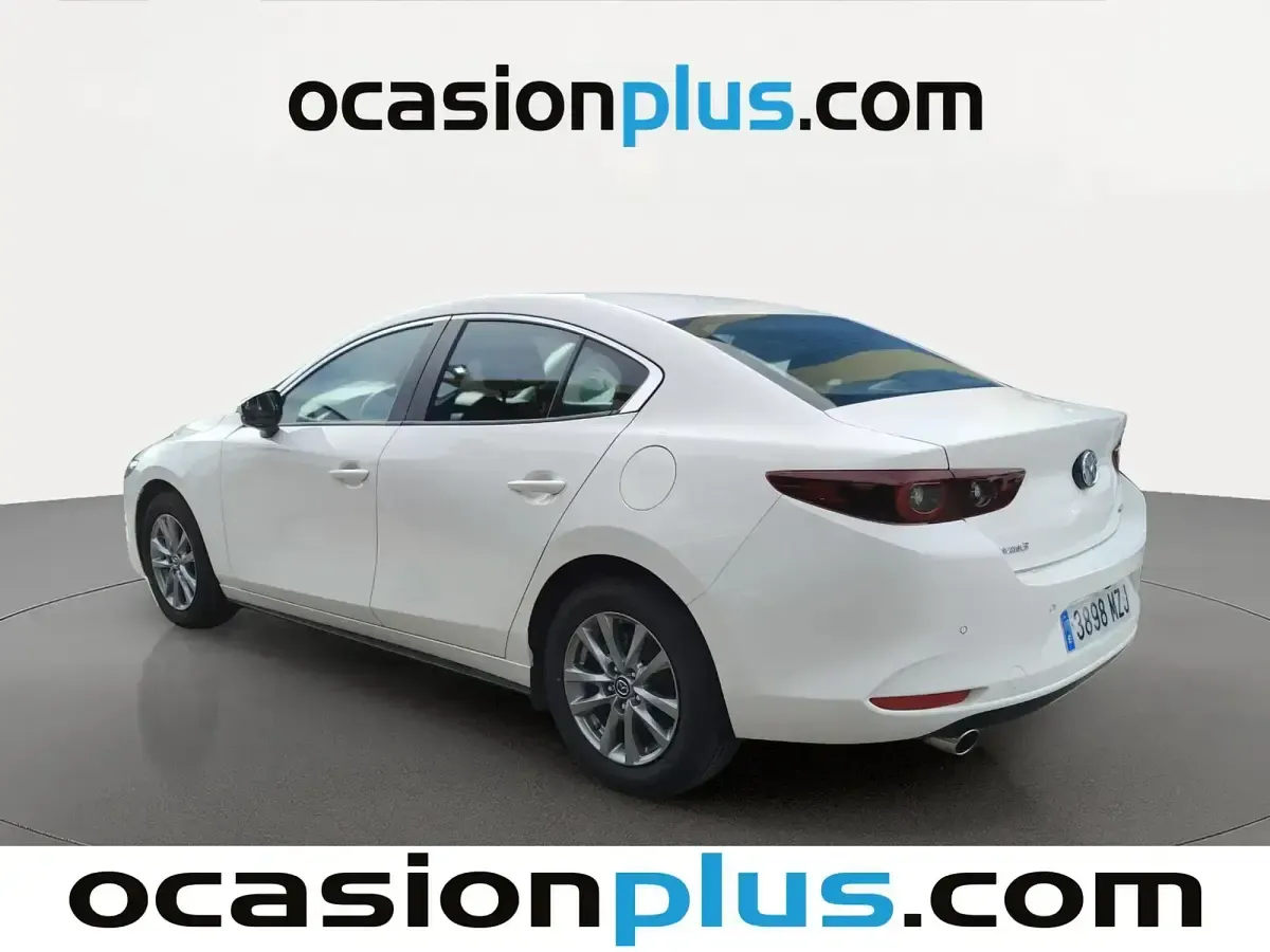 Używany Mazda 3 Prime-Line 140 KM (102 kW) 2025 Biały Sedan/Limuzyna