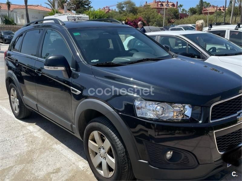 Negro Usado 2014 Chevrolet Captiva LT SUV | 10.500 € (Buen precio) - Imagen 1/4