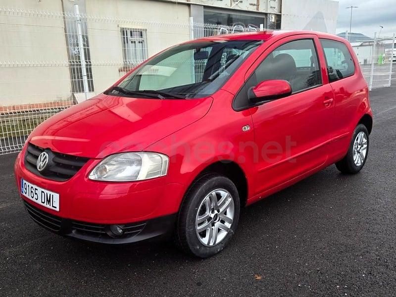 Usado VW Fox 55 CV (40 kW) 2005 Rojo Utilitario
