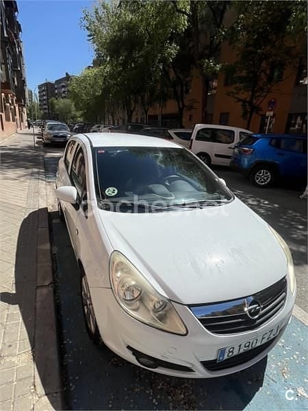 Usado Opel Corsa Enjoy 75 CV (55 kW) 2007 Blanco Utilitario