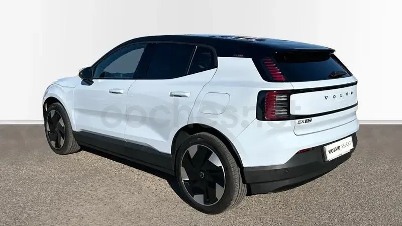 Usado Volvo EX30 Plus 200 kW (272 CV) 2025 Azul SUV