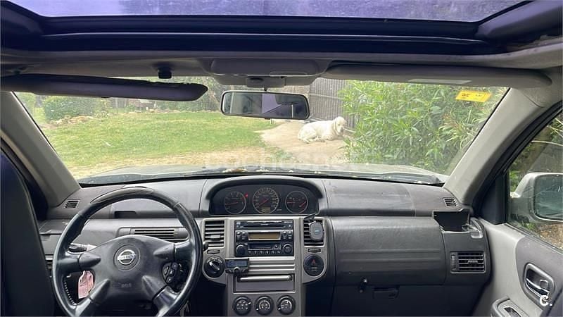 Usado Nissan X-Trail Comfort 136 CV (100 kW) 2004 Gris / plata SUV