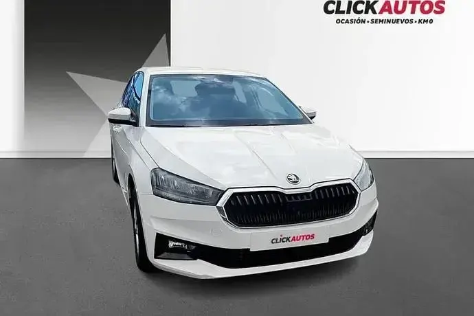 Usado Skoda Fabia Selection 115 CV (84 kW) 2026 Utilitario