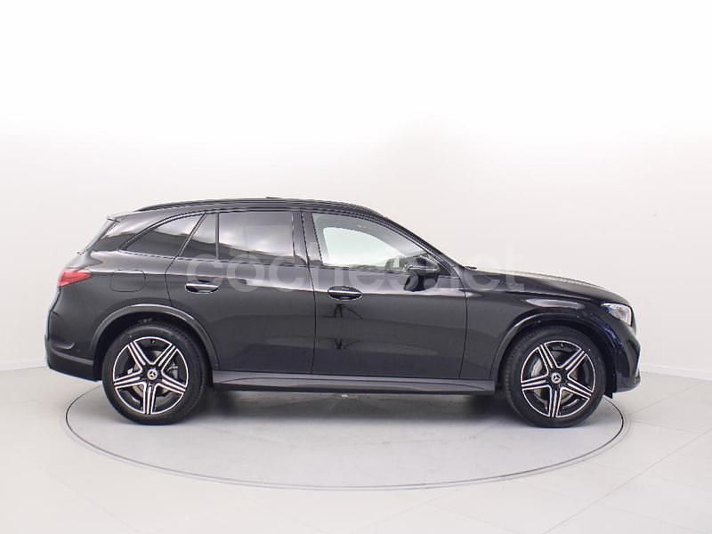 Nuevo Mercedes GLC300 258 CV (189 kW) 2025 Negro SUV