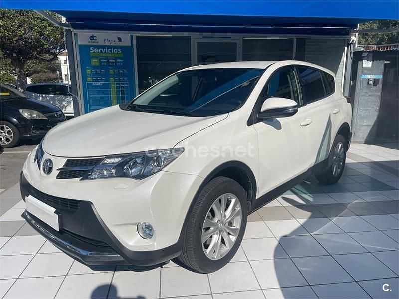 Blanco Usado 2013 Toyota RAV4 Executive SUV | 19.900 € (Un poco caro) - Imagen 1/4