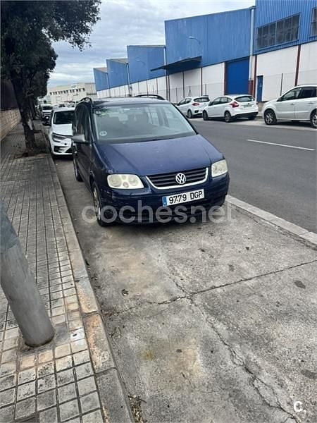 Usado VW Touran Edition 105 CV (77 kW) 2005 Azul Monovolumen