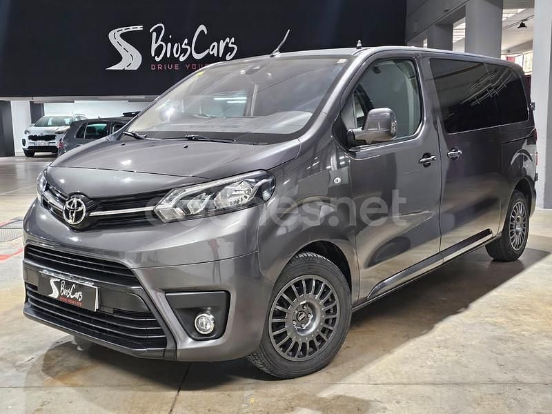 Gris / plata Usado 2017 Toyota Proace Verso Active Familiar | 22.999 € (Precio justo) - Imagen 1/4