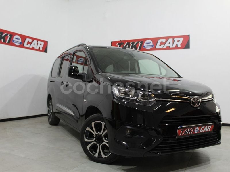 Negro Usado 2023 Toyota Proace Verso Active Familiar | 23.999 € (Caro) - Imagen 1/4