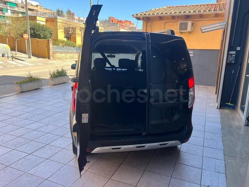 Usado Dacia Dokker 90 CV (66 kW) 2018 Negro Monovolumen