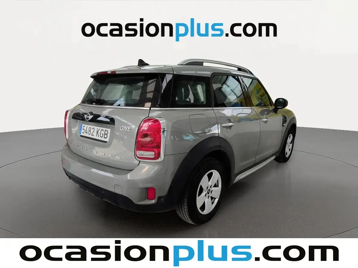 Usado Mini One Countryman 102 CV (75 kW) 2017 Gris SUV