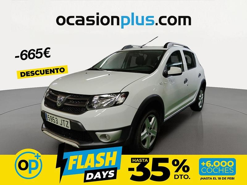 Usado Dacia Sandero Stepway 90 CV (66 kW) 2016 Blanco