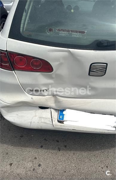 Blanco Usado 2003 Seat Ibiza Sport Berlina | 850 € (Super precio) - Imagen 1/4