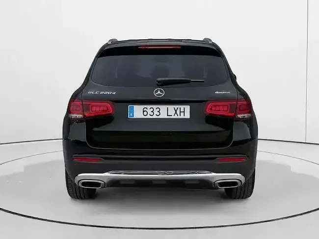 Usado Mercedes GLC43 AMG 194 CV (142 kW) 2022 Negro