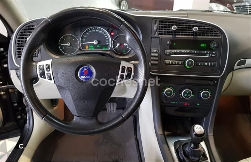 Usado Saab 9-3 Vector 150 CV (110 kW) 2007 Negro Berlina