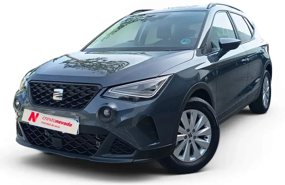 Usado Seat Arona Style 115 CV (84 kW) 2025 Gris SUV
