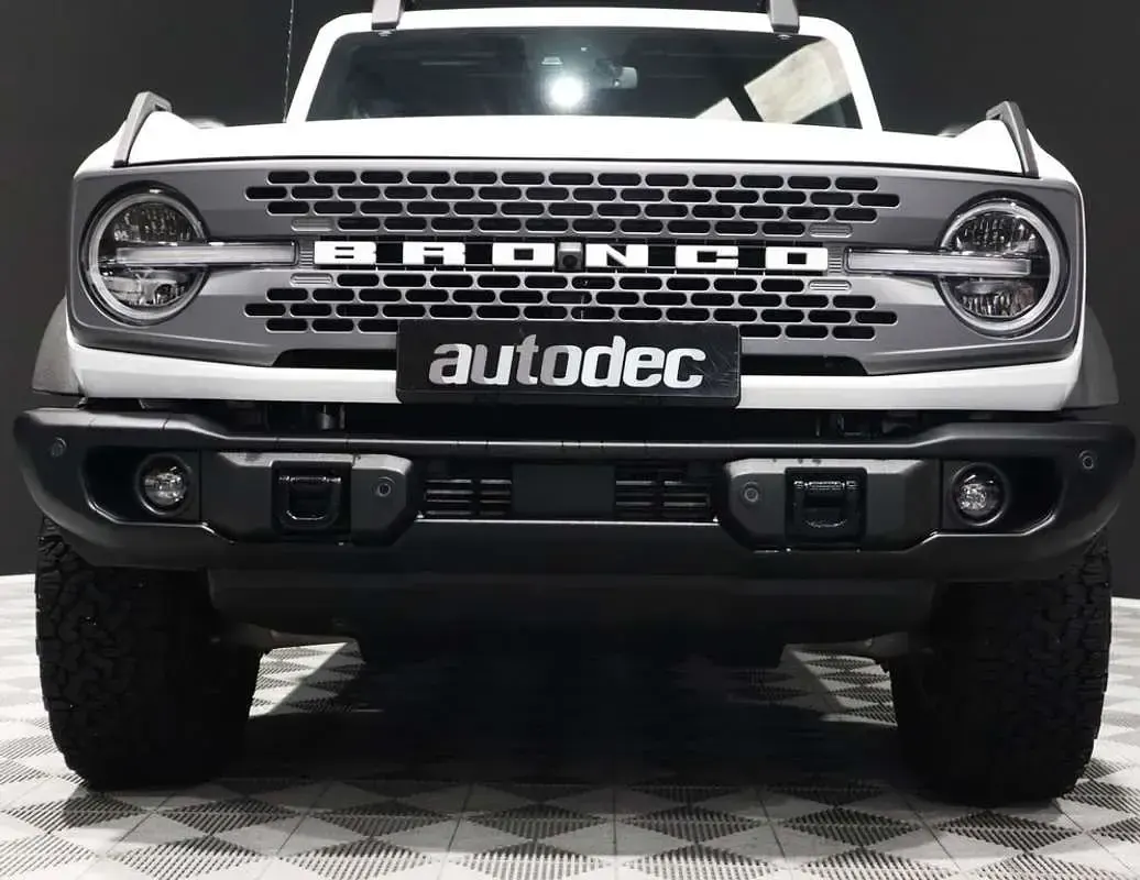 Usado Ford Bronco 334 CV (245 kW) 2025 Blanco SUV