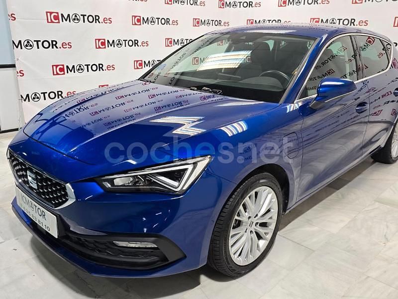 Usado Seat Leon XCELLENCE 204 CV (150 kW) 2020 Azul Berlina
