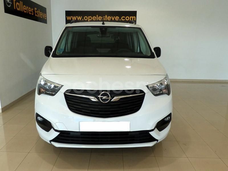 Usado Opel Combo Life Business Edition 102 CV (75 kW) 2023 Blanco Monovolumen