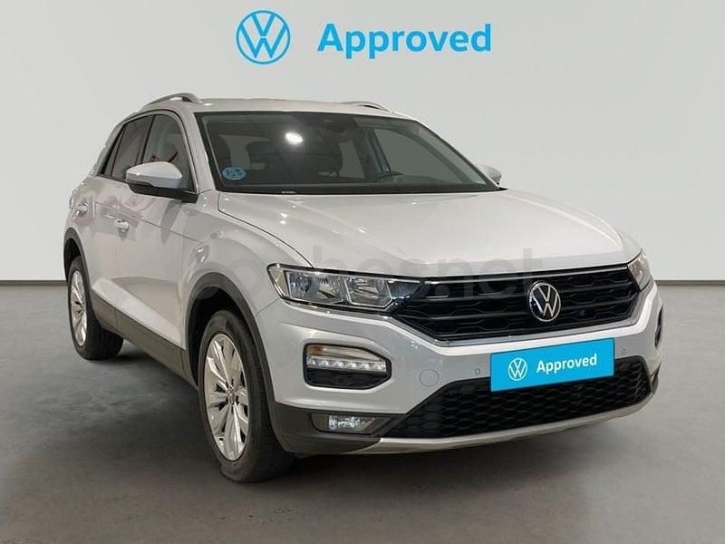 Usado VW T-Roc Advance 115 CV (84 kW) 2021 Gris / plata SUV